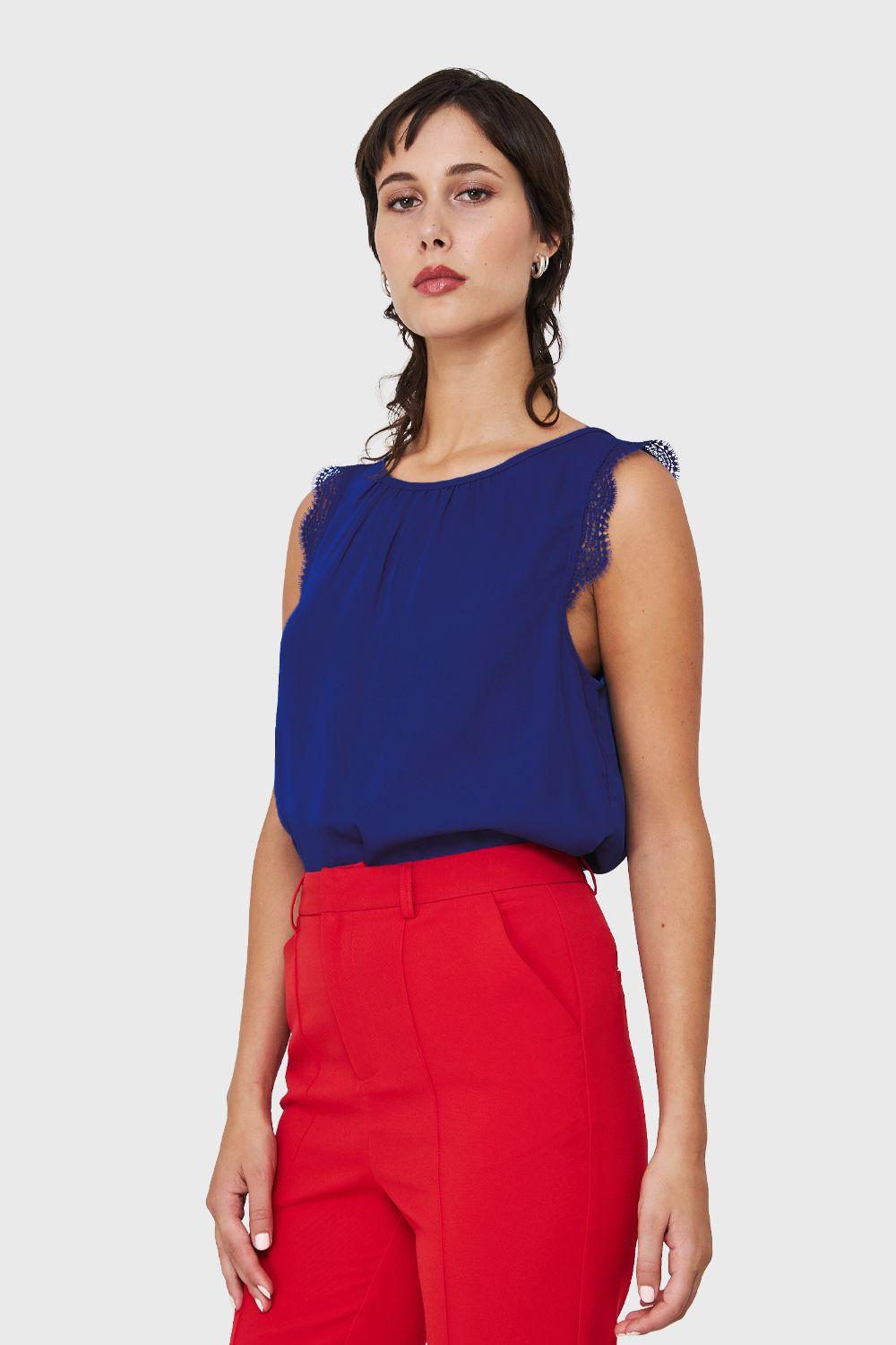 Blusa Encaje Hombros Azul Eléctrico Nicopoly-2