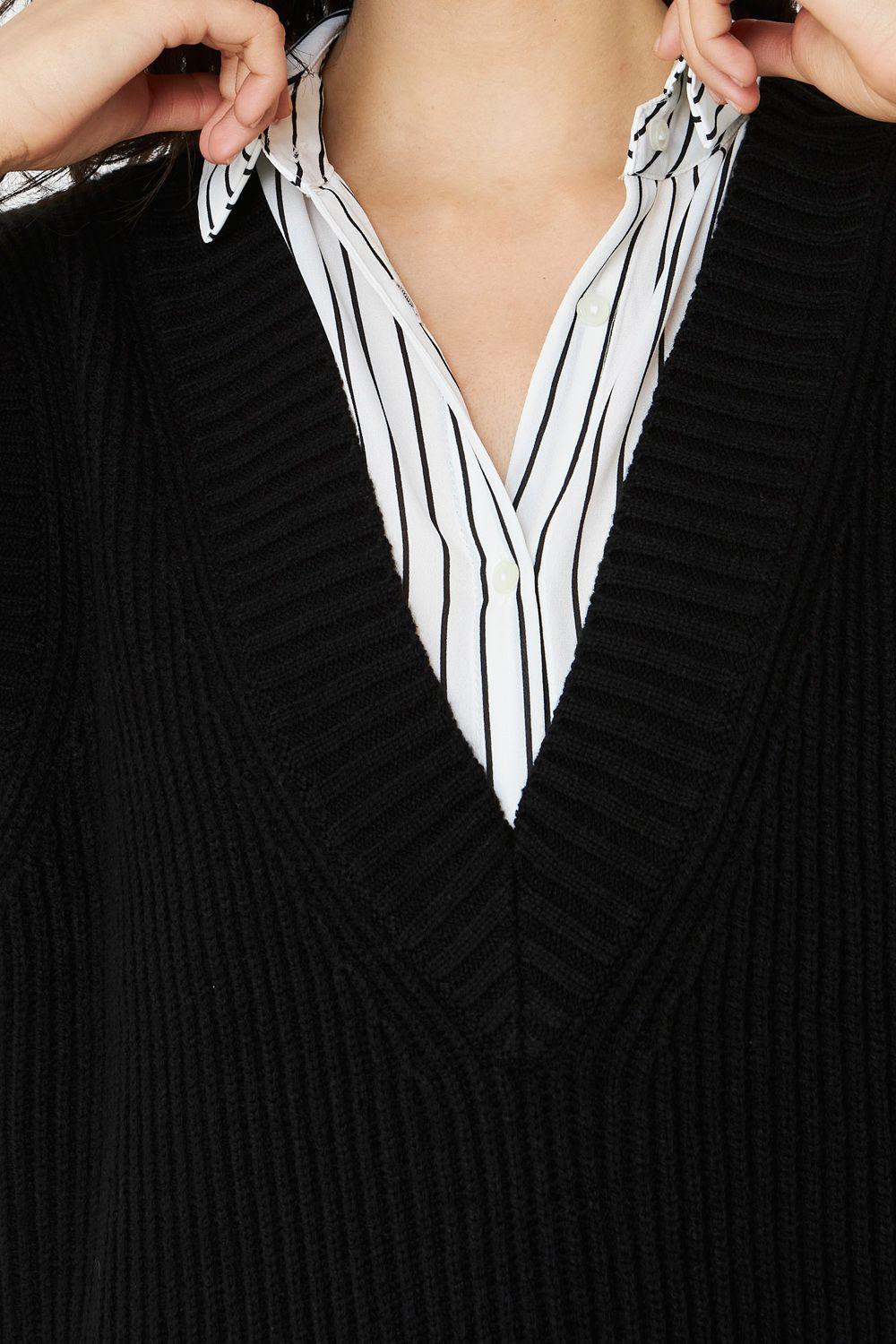 Chaleco Cuello V Oversize Negro Nicopoly-5