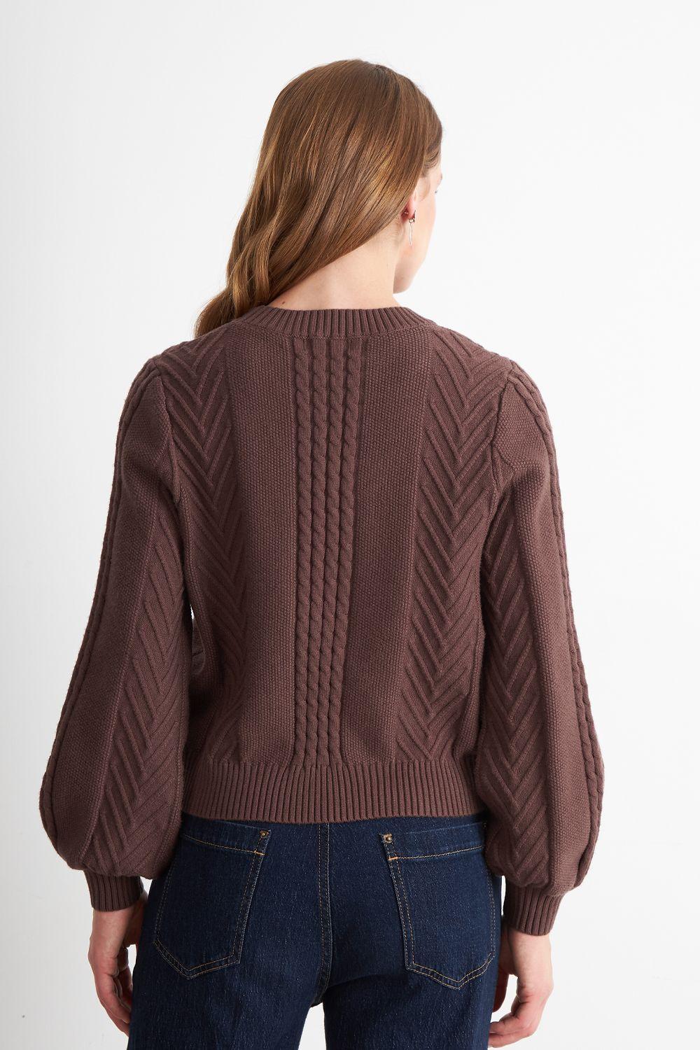 Sweater Trenzado Cuello Redondo Café Nicopoly-3