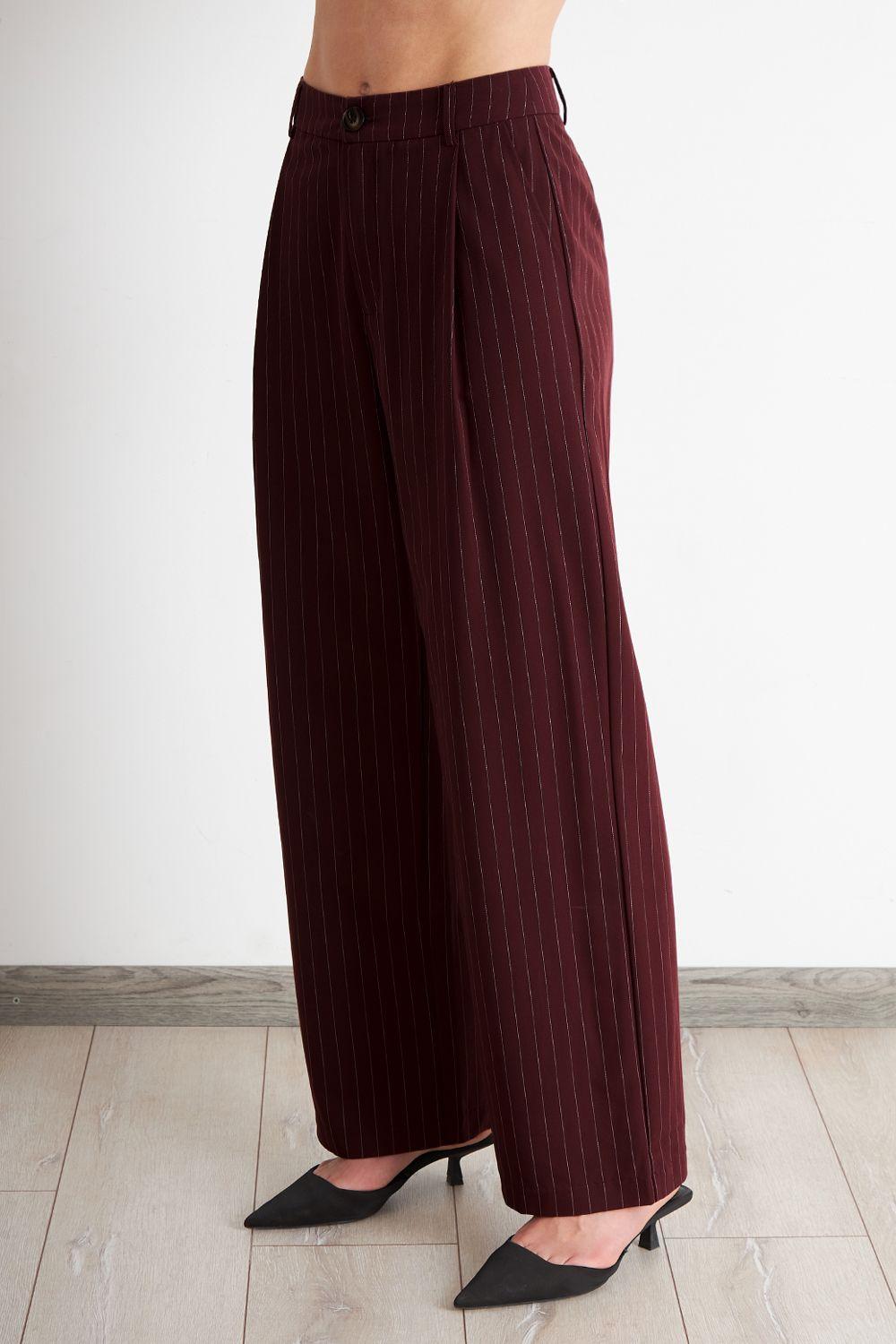 Pantalón de Pierna Recta Raya Diplomática Burdeo Nicopoly-2