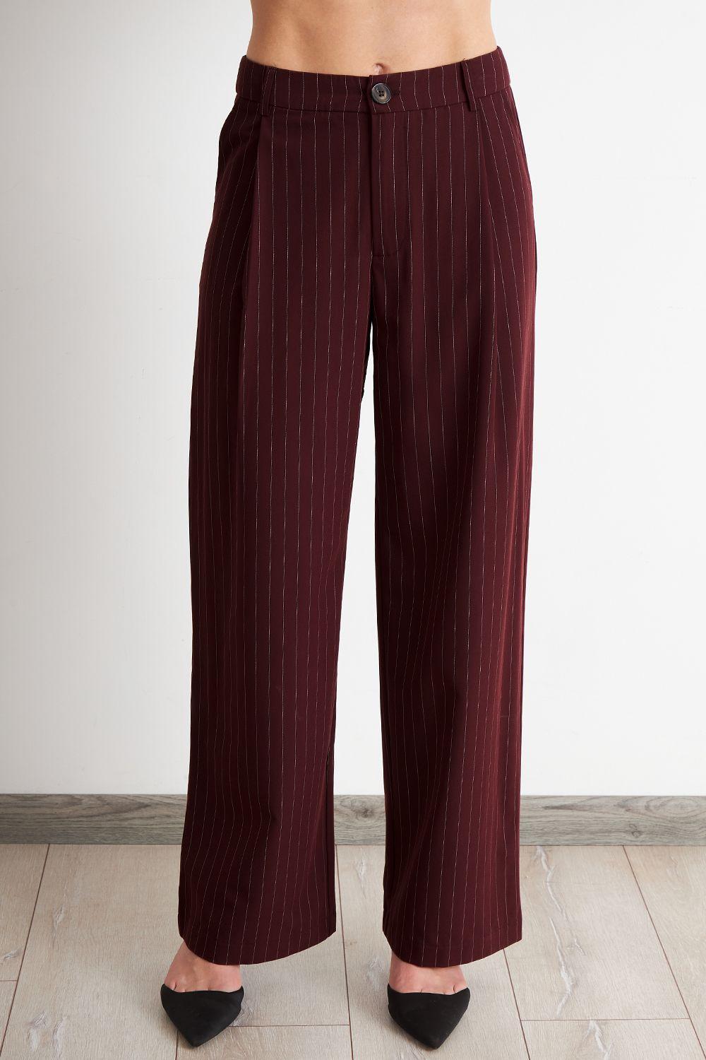 Pantalón de Pierna Recta Raya Diplomática Burdeo Nicopoly-4