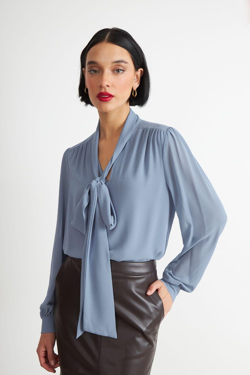 Blusa Manga Larga con Corbatín Celeste Nicopoly-0