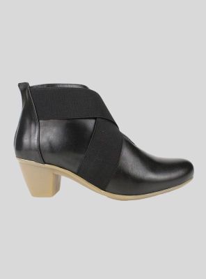 Botín Palm Cuero Cruzado Negro