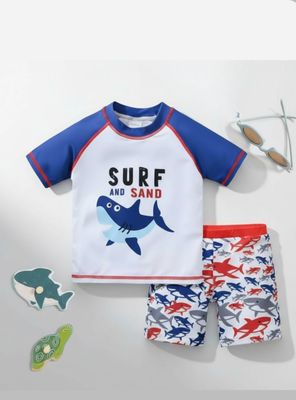 Imagen 1 del producto Traje de Baño Polera Manga Corta y Pantalón Corto 2 Piezas Corte Split Niño 2 a 4 años Blue Azul