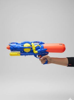 Imagen 1 del producto Pistola De Agua 500ml 45cm Colores Surtidos Juguete Lanza Agua Niño Niña