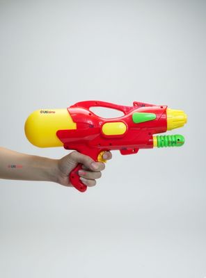 Pistola De Agua 300ml 32cm Colores Surtidos Juguete Lanza Agua para Niño y Niña