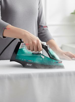 Plancha A Vapor con Base de Ceramica RAF Potencia 2200W