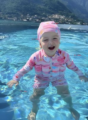 Traje de Baño Flotador Enterito Con Gorro 2 Piezas para Niña 9 a 36 Meses Marine Fantasy