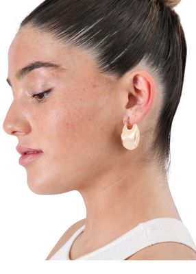 Imagen 2 del producto Argollas Lora Irregular doradas ID