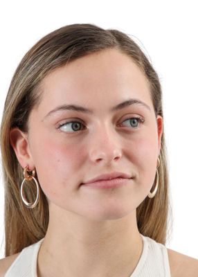 Imagen 2 del producto Aros Largo Loop Dorado Humana