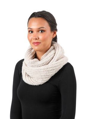 Imagen 2 del producto Cuello Estrella Beige I-D