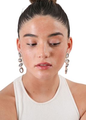 Imagen 2 del producto Aros largos Zuka Circones ovalados dorado ID