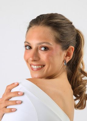 Imagen 2 del producto Aros Pegados Leni Plateado Humana