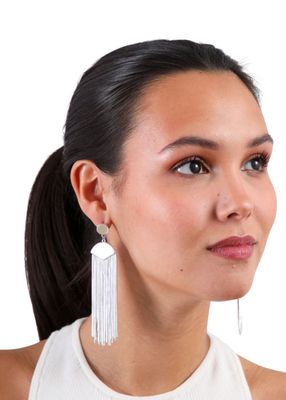 Imagen 2 del producto Aros Cadena Larga Plateado Humana