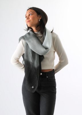 Imagen 2 del producto Pañuelo Liso Liam Negro Humana