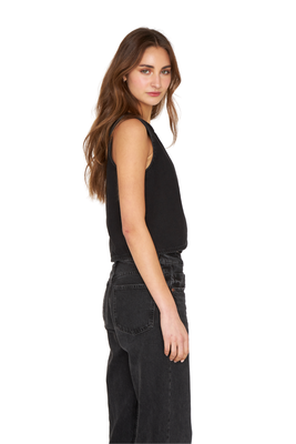 Imagen 2 del producto Polera Denim sin mangas negra Jacinta Tienda