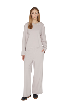 Imagen 2 del producto Buzo Stone crudo Jacinta Tienda