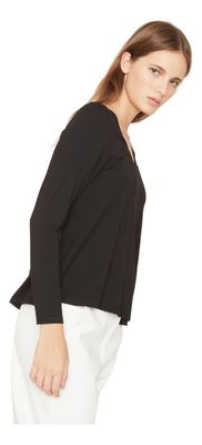 Imagen 2 del producto Polera Frida Iii Negra Jacinta Tienda