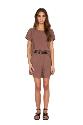 Polera Ana manga corta café Jacinta Tienda