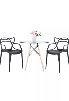 Comedor Terraza - 2 Sillas Master Negras y Mesa Eames de Vidrio 80cm