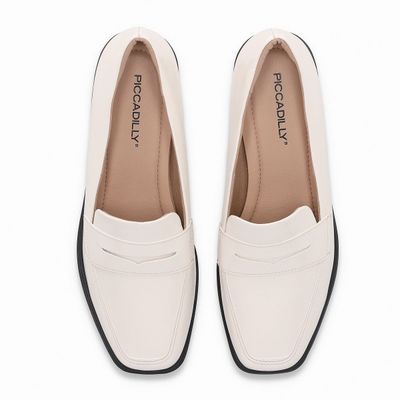 Imagen 2 del producto Mocasin Mujer Crema/Charol Giovanna Piccadilly