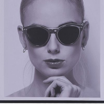 Imagen 2 del producto Cuadro Decorativo Dominga Lentes 70 x 50