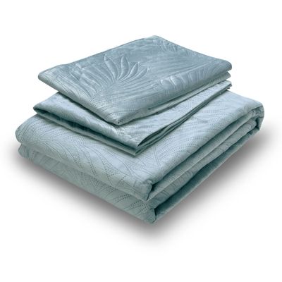 Imagen 2 del producto Quilt Liso Velvet Ibiza Celeste Light King