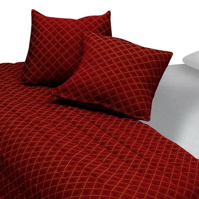 Imagen 2 del producto Piecera Con Fundas Sk Rombos Burdeo Reversible