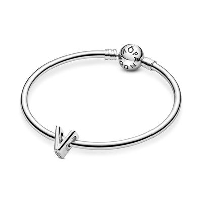 Imagen 2 del producto Charm del Alfabeto Letra V 