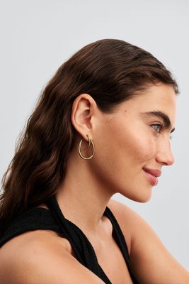 Imagen 2 del producto Aretes de Aro Doble de Forma Orgánica