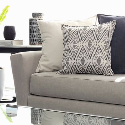 Imagen 2 del producto FUNDA COJÍN MARISA ROMBOS TRIBALES 45X45