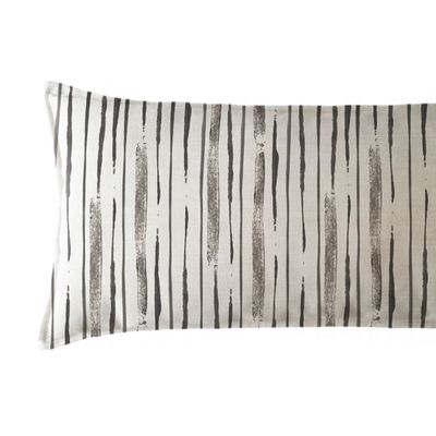 Imagen 2 del producto COJÍN MARISA ABSTRACTO LINEAL GRIS XL