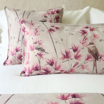 Imagen 2 del producto FUNDA COJÍN MARISA MAGNOLIA Y PAJARITOS XL