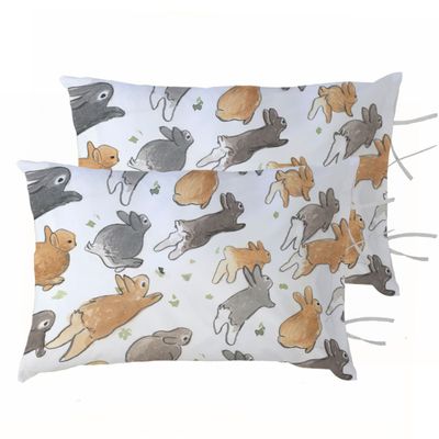 Imagen 1 del producto PACK 2 FUNDAS ALMOHADA CONEJOS CORRIENDO 50X70