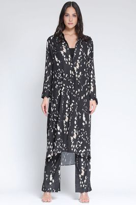 Camisa Extra Larga Estampado Manchas Negro Liola