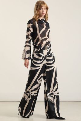 Imagen 2 del producto Pantalon Ancho Estampado, Negro Liola