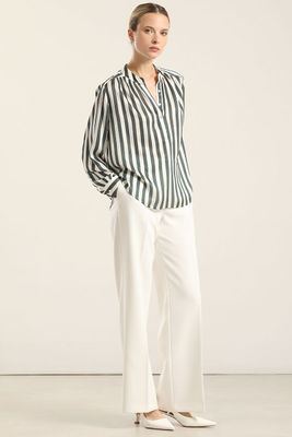 Imagen 2 del producto Blusa Satin Listado, Verde Liola