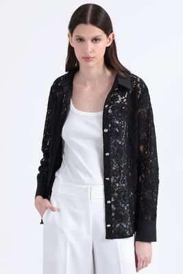 Imagen 2 del producto Blusa Encaje Boton Fantasia, Negro Liola