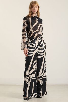 Imagen 2 del producto Blusa Estampada Semitransparente, Negro Liola