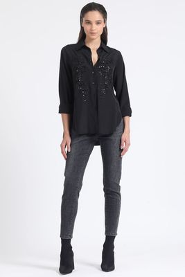 Imagen 2 del producto Blusa Aplicación Bordado, Negro Liola