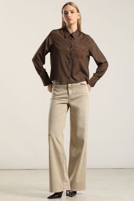 Imagen 2 del producto Blusa  bolsillos bordado, chocolate Liola