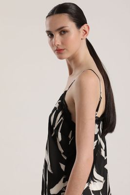 Imagen 2 del producto Top lencero estampado liola mujer negro