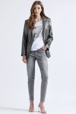 Imagen 2 del producto Blazer Efecto Cuero Metalizado, Gris Liola