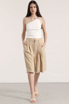 Imagen 2 del producto Bermuda con pliegue Liola mujer beige