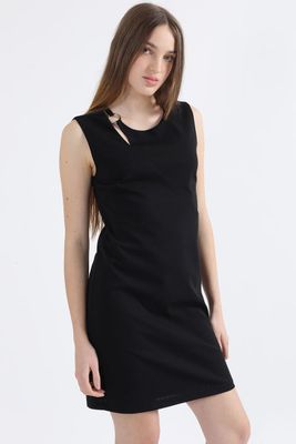 Imagen 1 del producto Vestido Asimetrico, Aplicación Argolla, Negro Liola