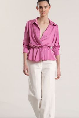 Imagen 2 del producto Blusa cruzada con cinturón Liola mujer fresa