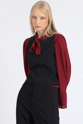 Top Entallado, Negro Liola