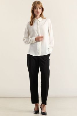 Imagen 2 del producto Blusa Basica Satin Opaco, Crudo Liola