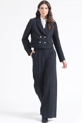 Imagen 2 del producto Chaqueta Crop Cruzada, Negro Liola