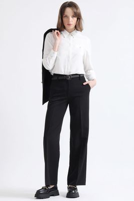 Pantalon Recto, Tiro Alto, Negro Liola